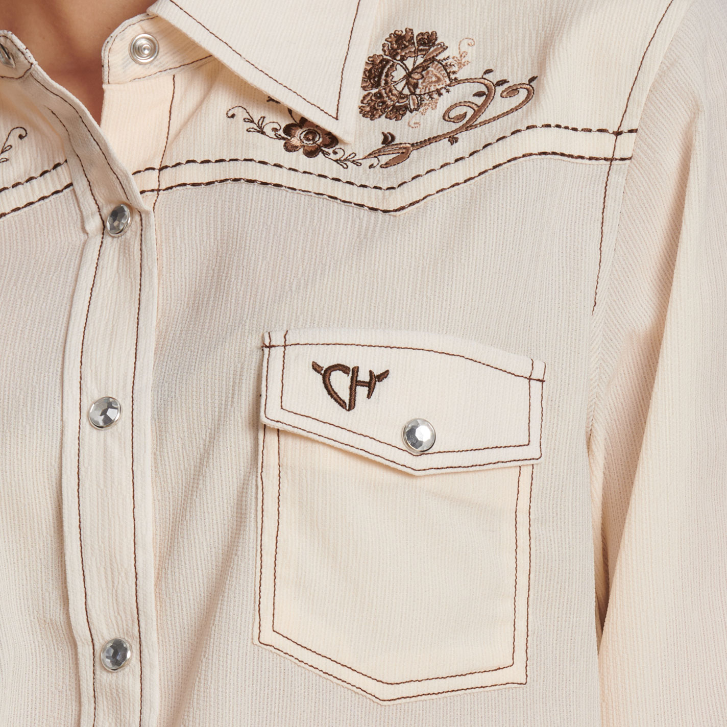 Cowgirl Hardware Women’s Cream Floral Embroidered Western Shirt - Image 1