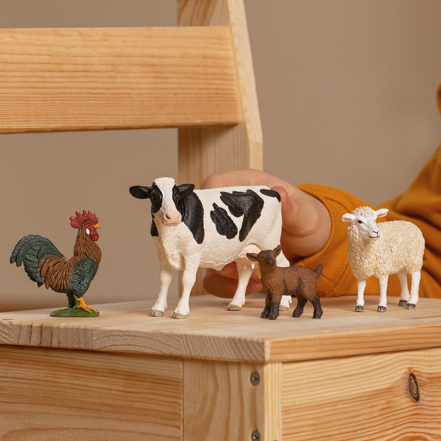 Schleigh Toys Farm World Farm Starter Toy Set - Image 3