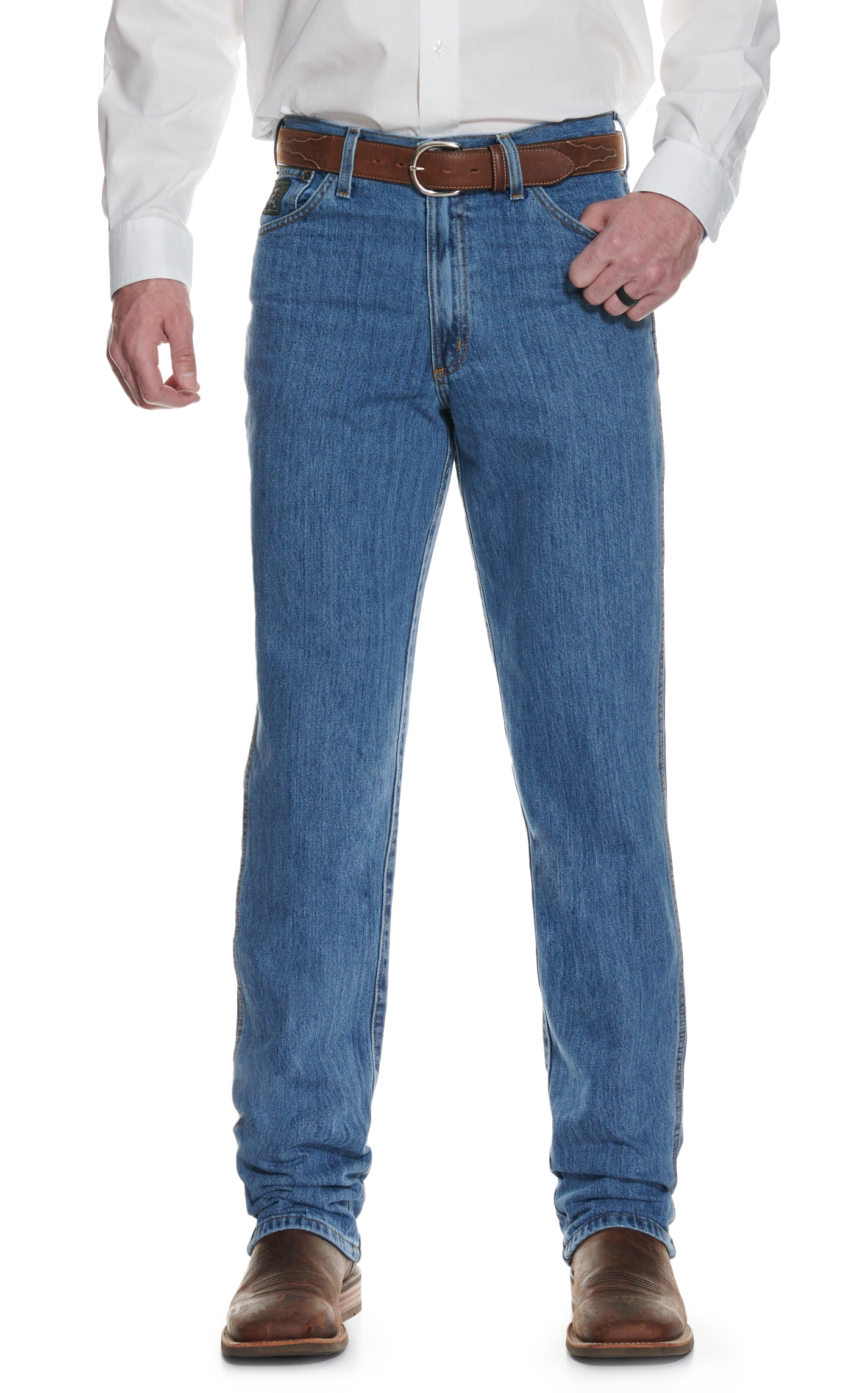 Cinch Men's Green Label Medium Stonewash Relaxed Fit Tapered Leg Jean - Image 1