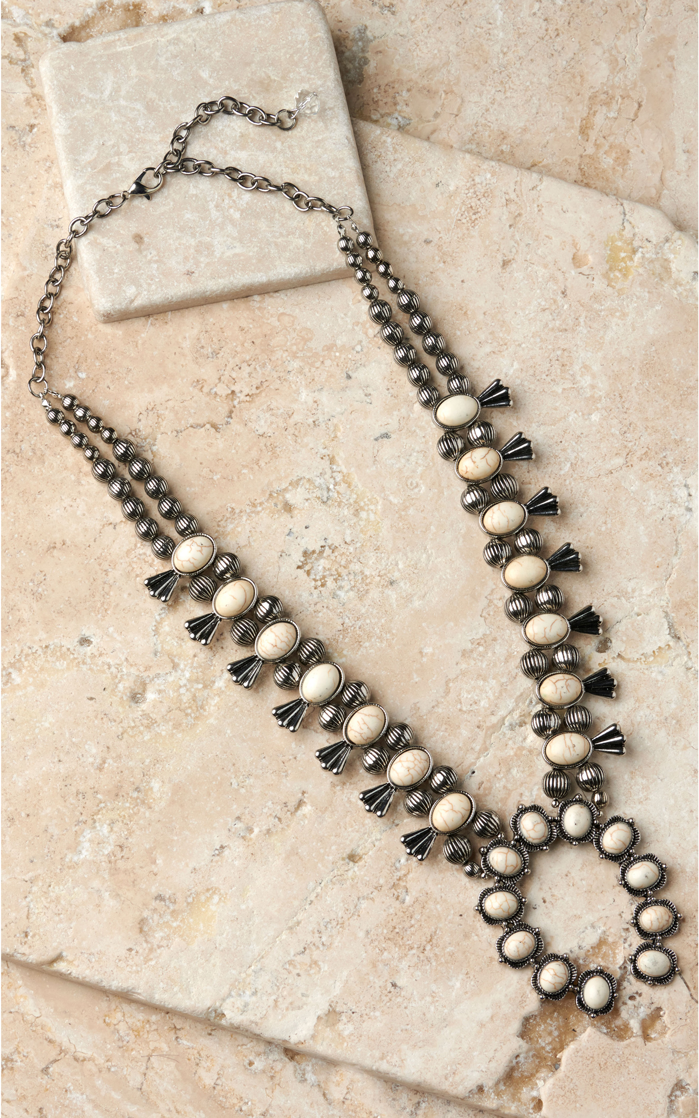 Rockin' C Women's Silver with Cream Squash Blossom Necklace - Image 1