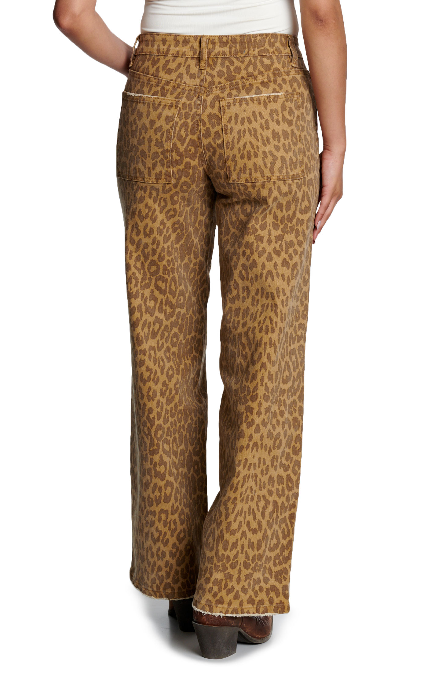 Bayeas Women's Leopard Mid Rise Straight Leg Jeans - Image 1