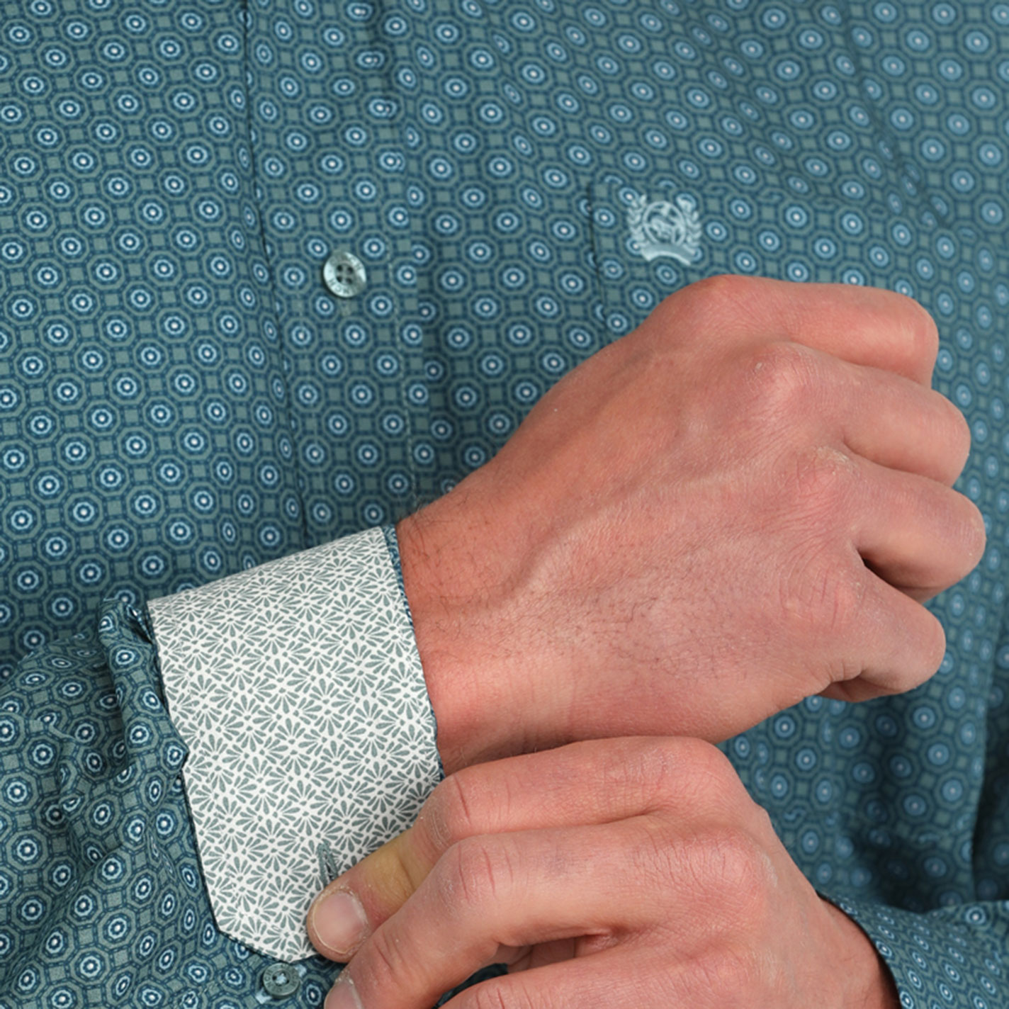 Cinch Men's Teal & Sky Geo Western Shirt - Image 1