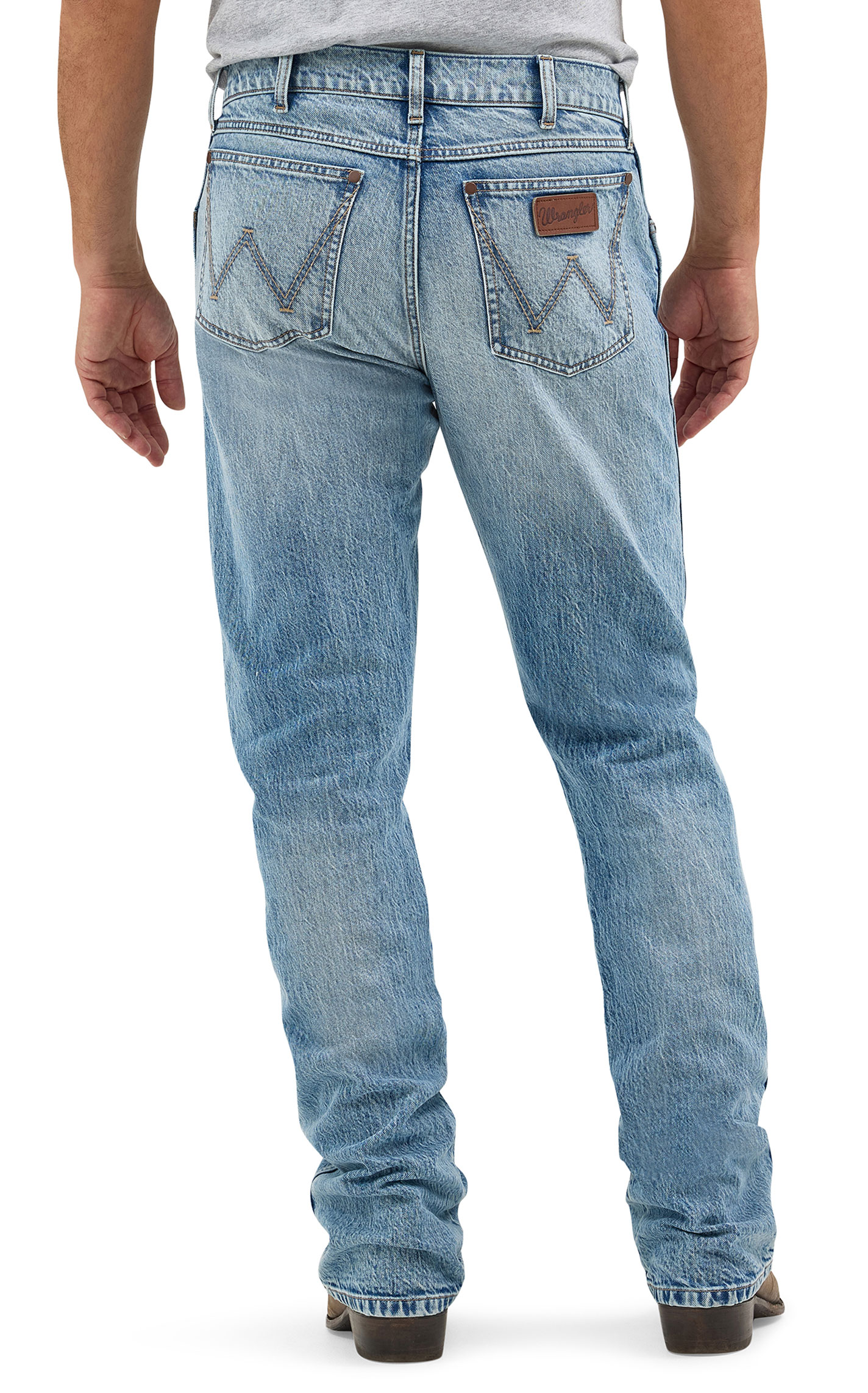 Wrangler Retro Men's Jones Light Wash Slim Fit Bootcut Jeans - Image 1