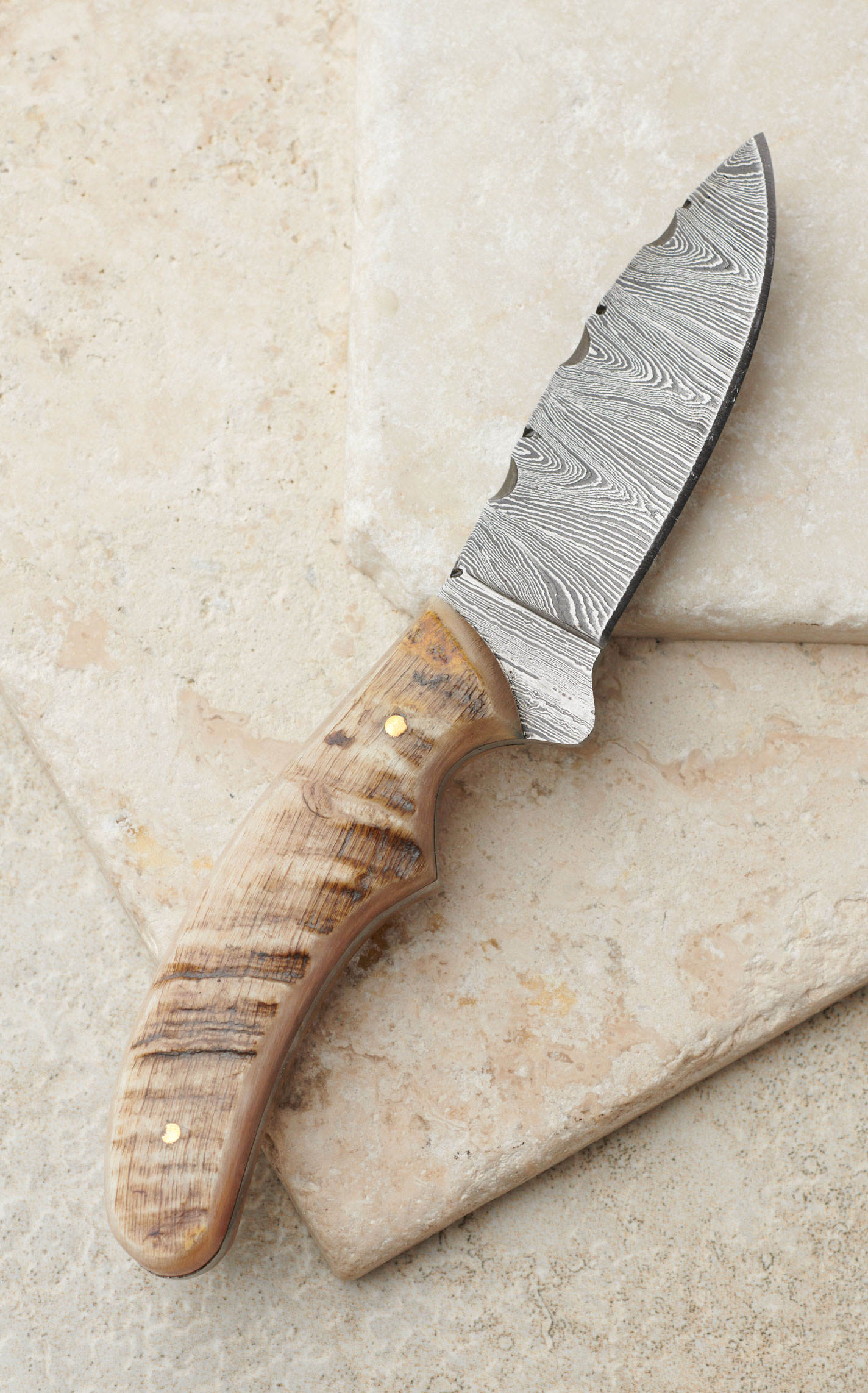 Circle SH Cutlery Damascus Straight Blade 6 3/4\