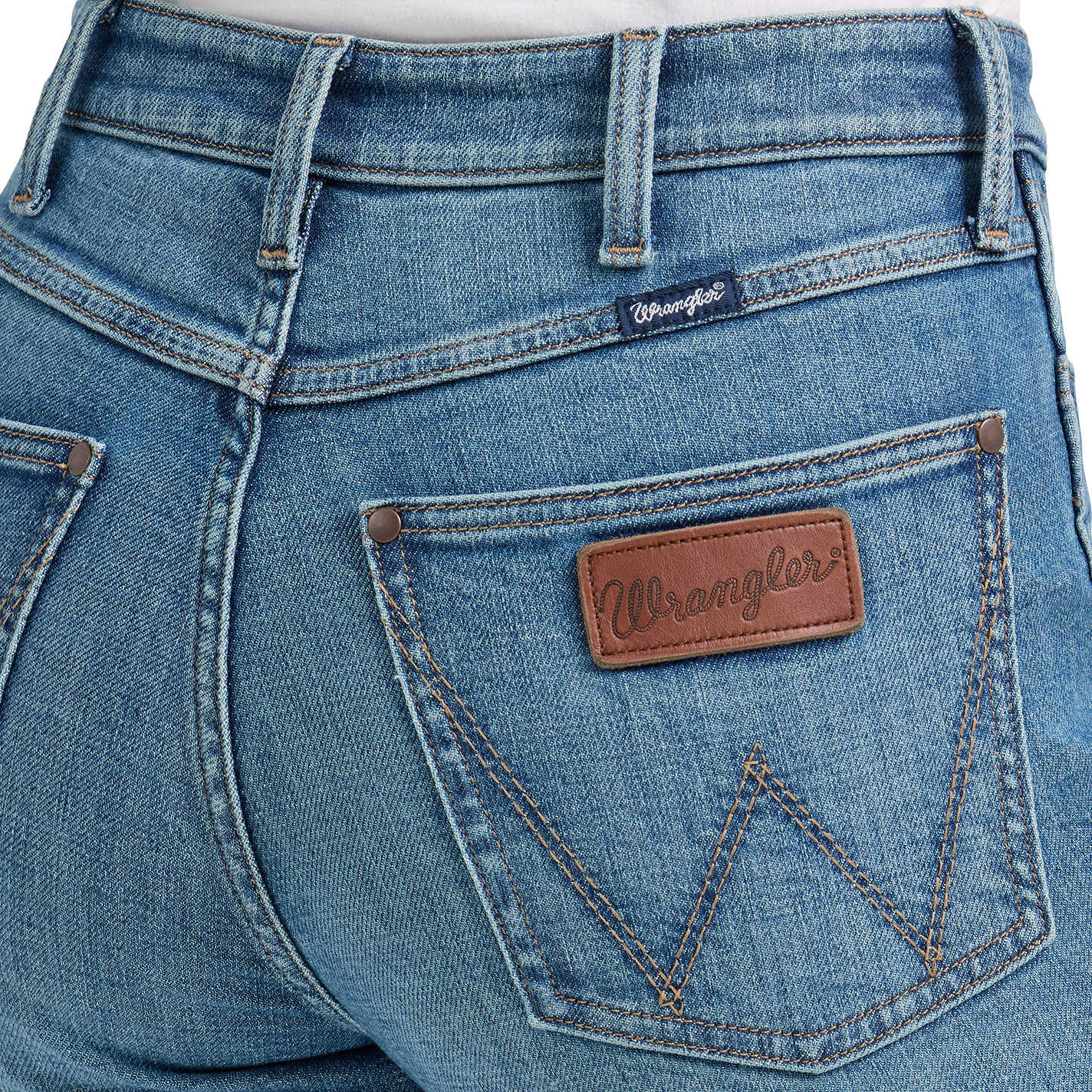 Wrangler Retro Women's Bailey Medium Wash Boot Cut Jeans - Image 1