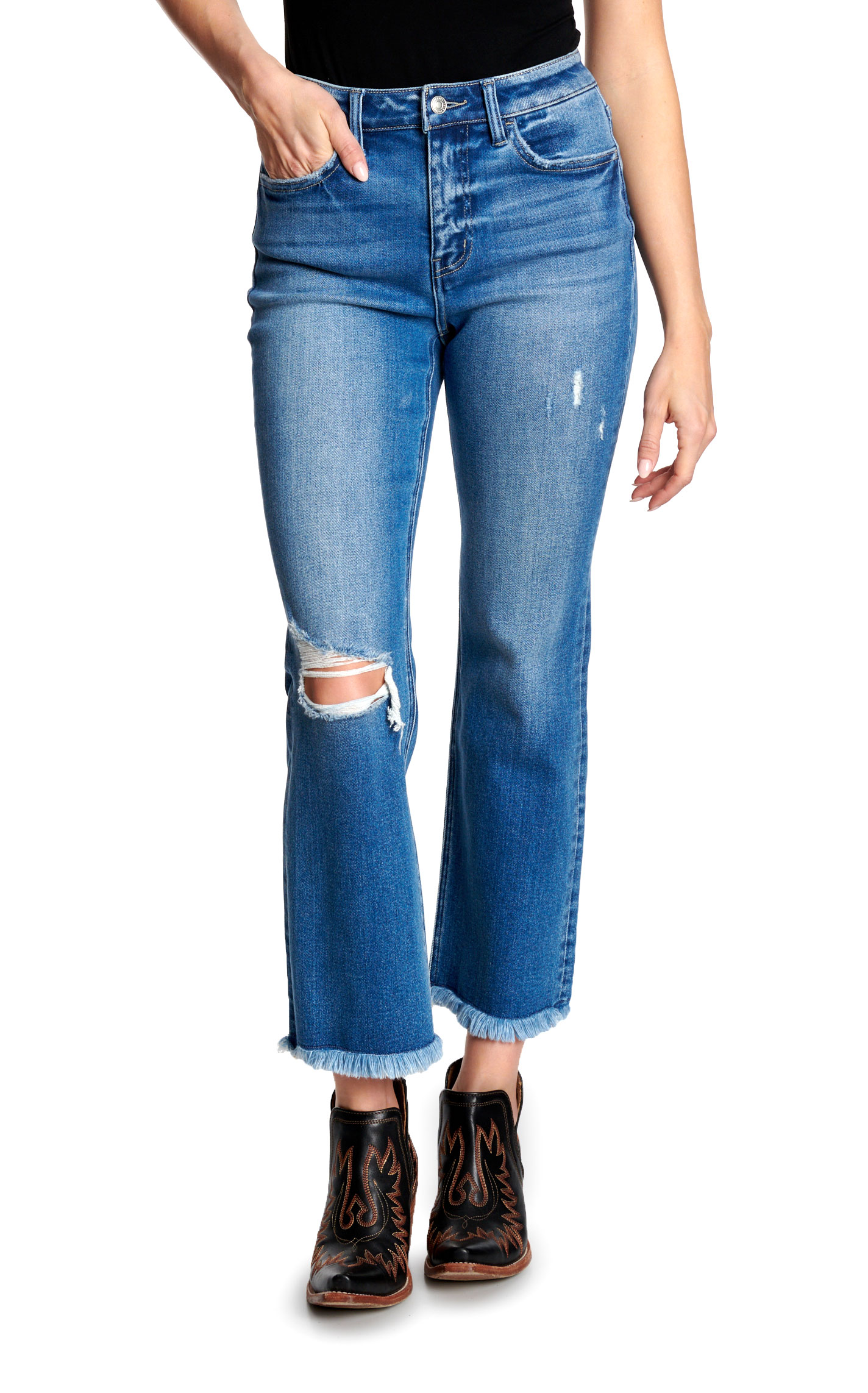 Lovervet by Vervet Women's Medium Wash Raw Hem Cropped Jeans - Image 1