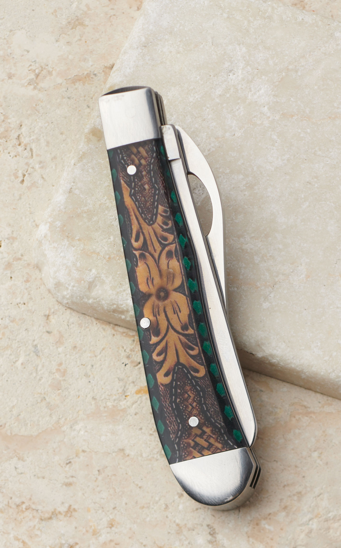 Circle SH Cutlery Acrylic Floral Belt Print Trapper Knife - Image 2