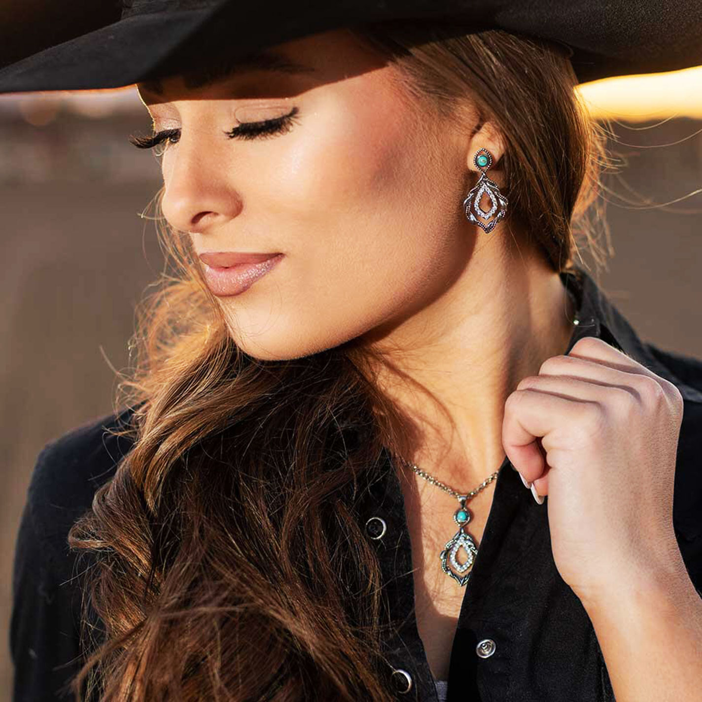Montana Silversmiths Silver Twisted In Time Turquoise & Cubic Zirconia Teardrop Earrings - Image 1