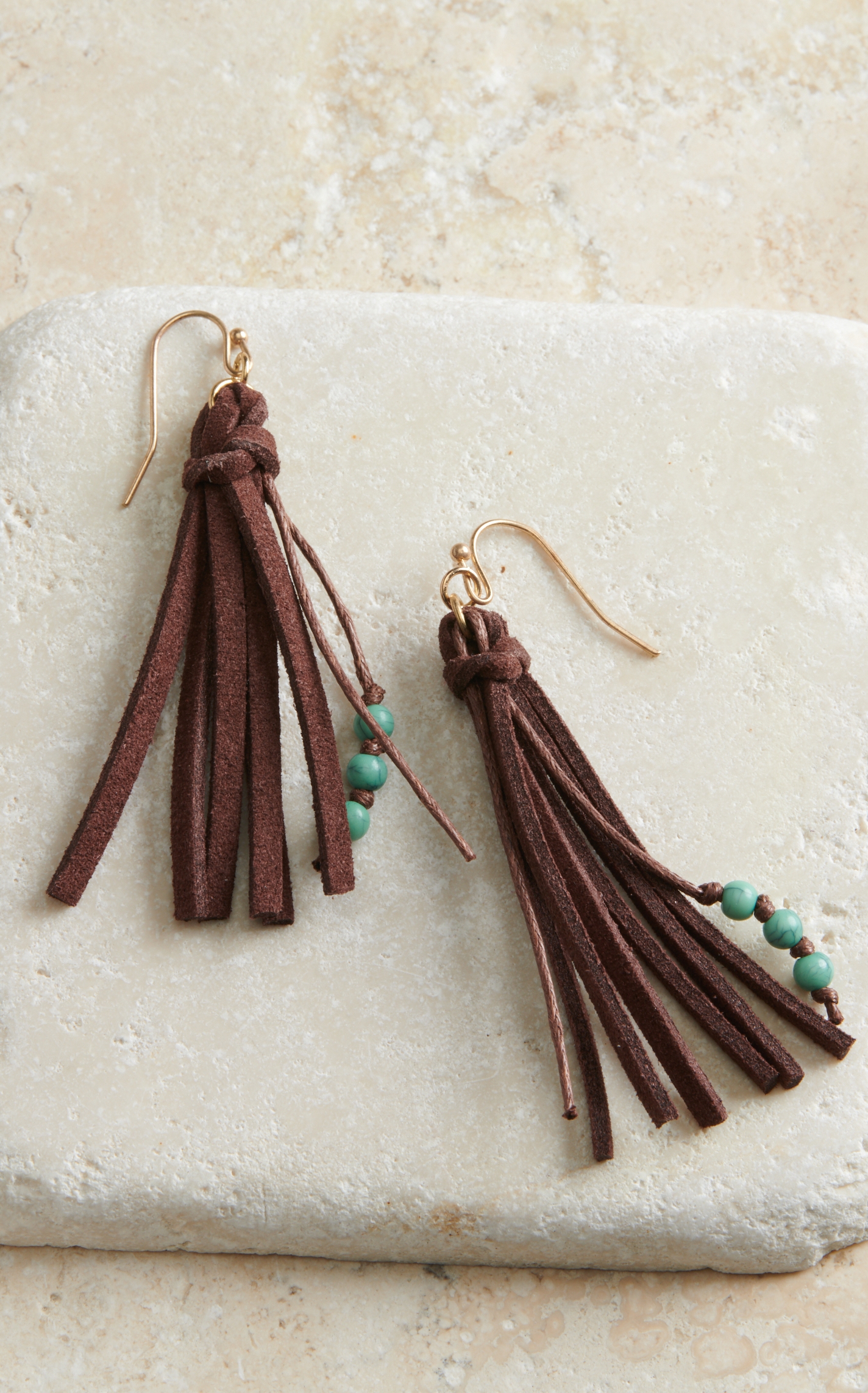 Blazin Roxx Braided Necklace with Wings & Fringe Earrings Jewelry Set - Image 1