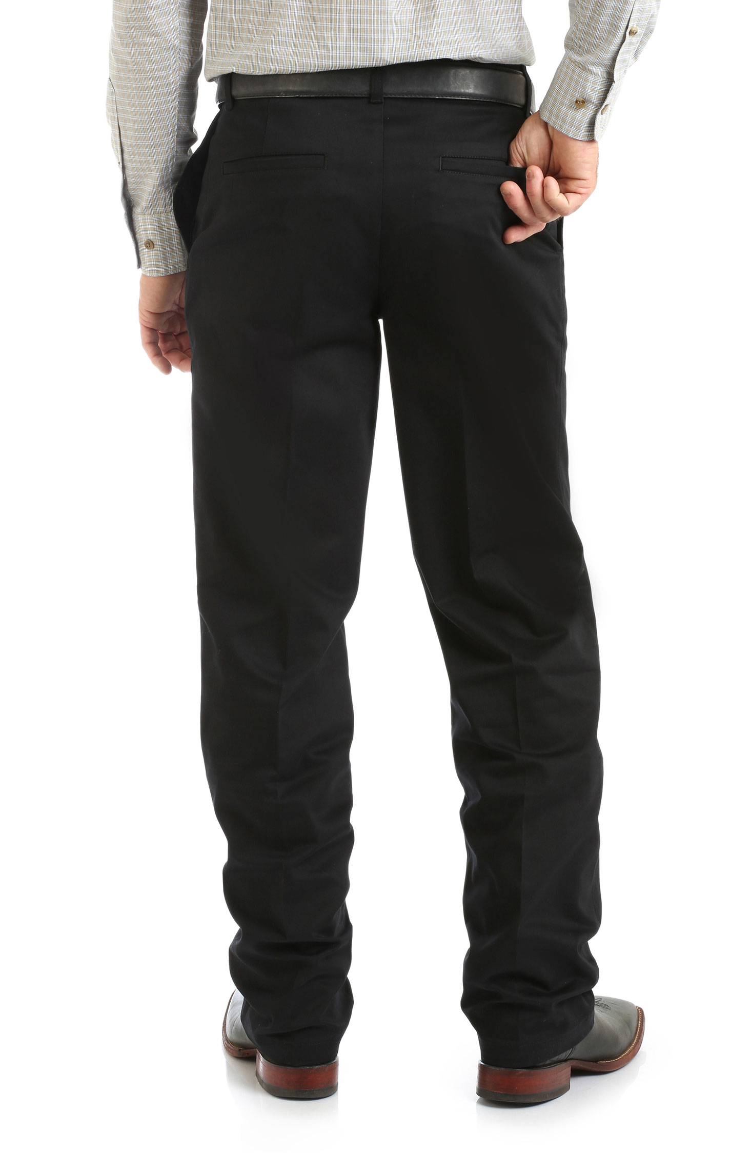 Wrangler Men's Black Flat Front Relaxed Fit Wrinkle Resistant Casual Pants - Image 1