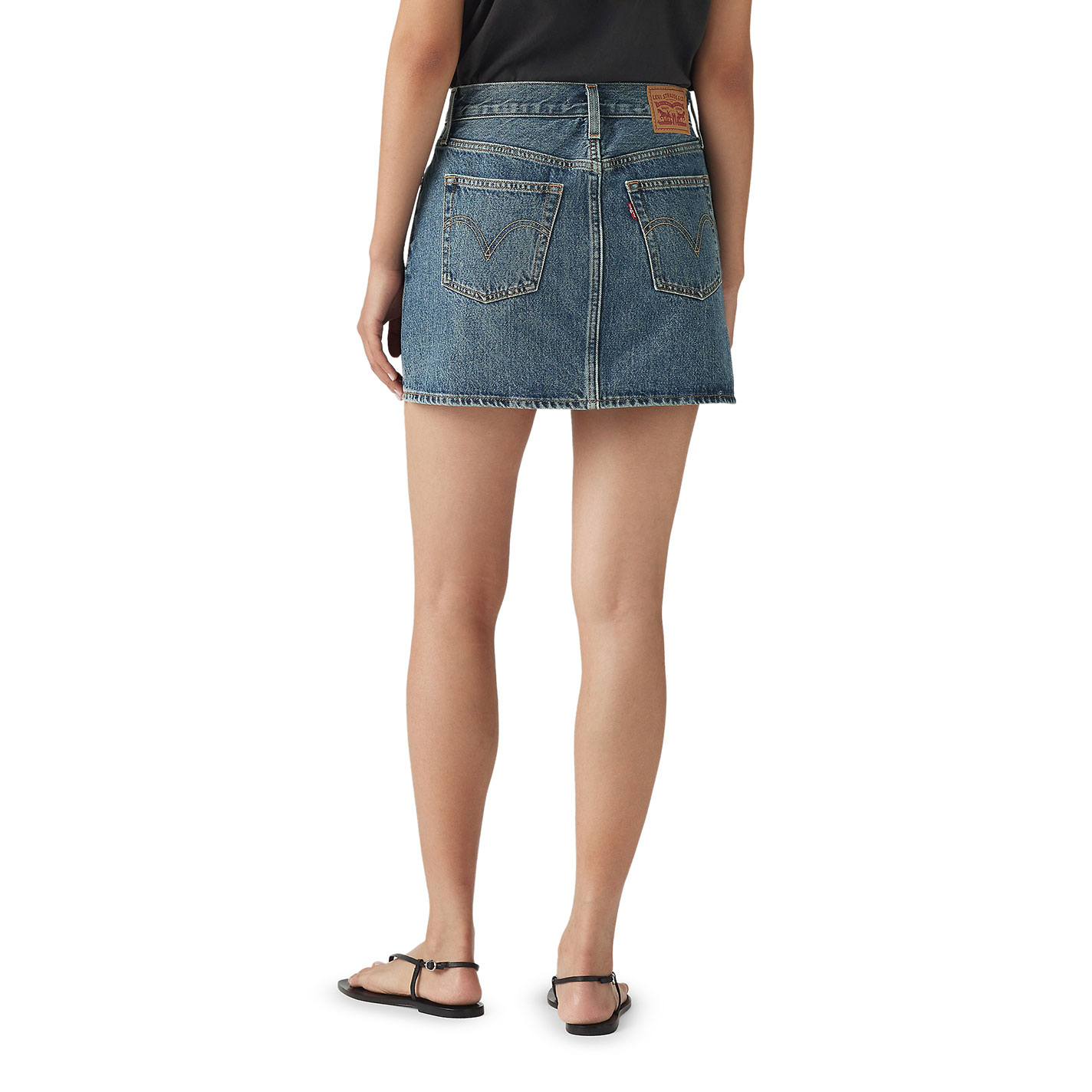 Levi's Women's Icon You Need Me Medium Wash Denim Mini Skirt - Image 1