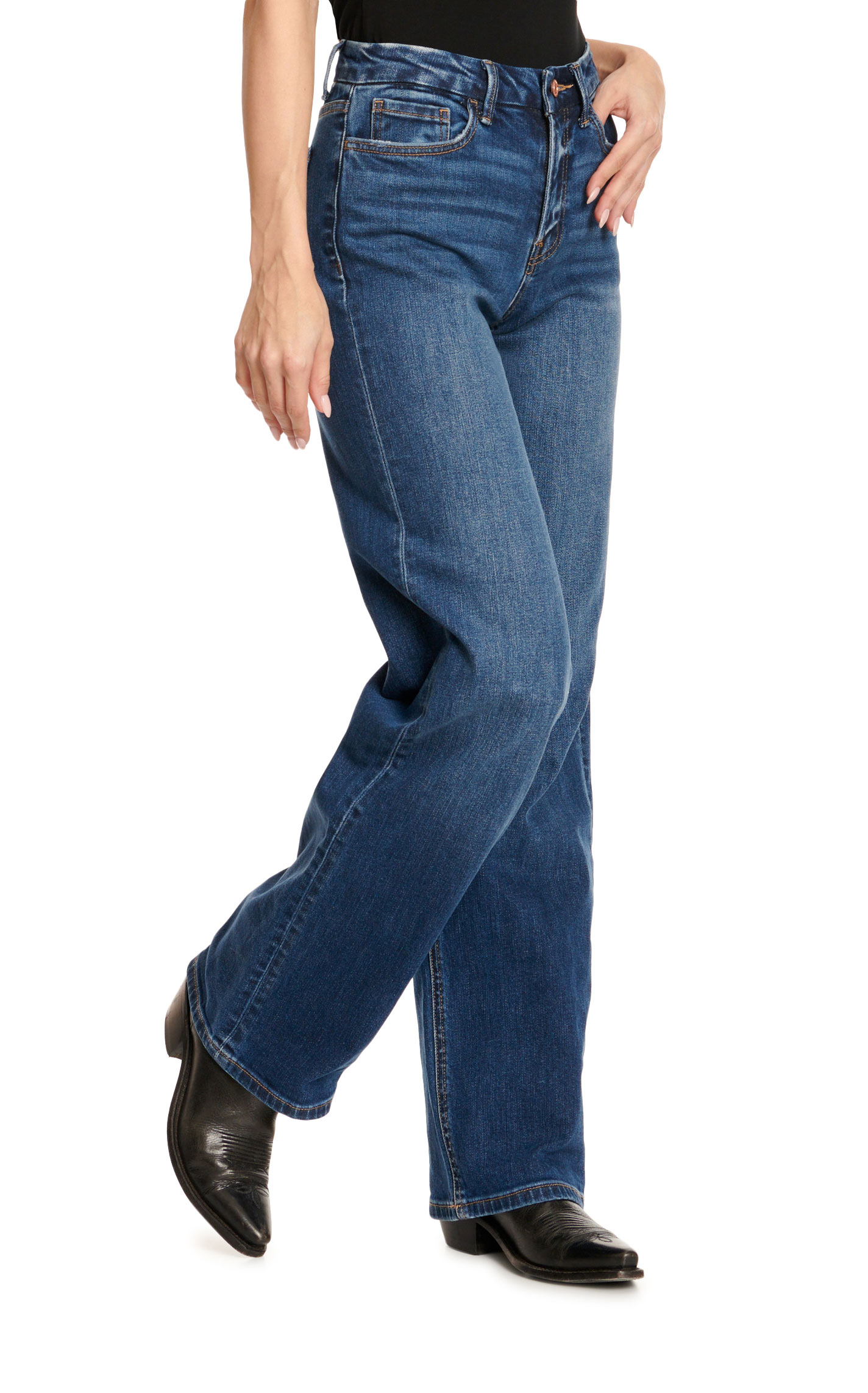 Vervet Women's Linsey Dark Wash High Rise 90's Loose Fit Wide Leg Jeans - Image 1