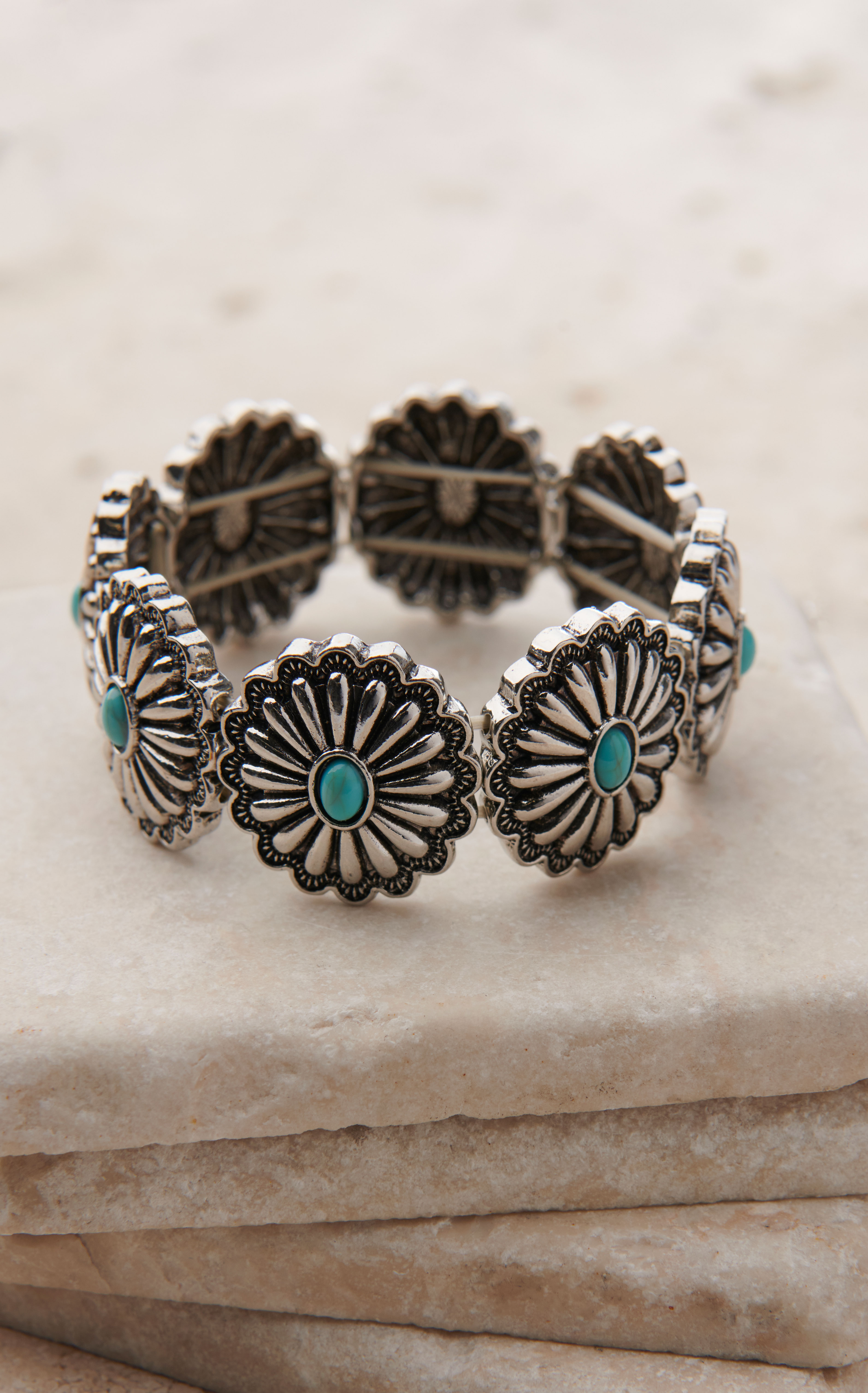 Rockin' C Women's Silver with Turquoise Accents Stretch Concho Bracelet - Image 1