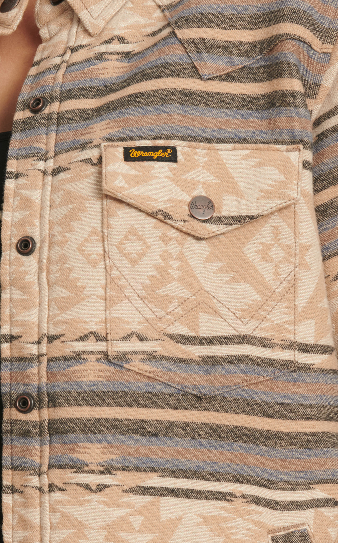 Wrangler Retro Women's Latte Aztec Print Jacquard Shacket - Image 1