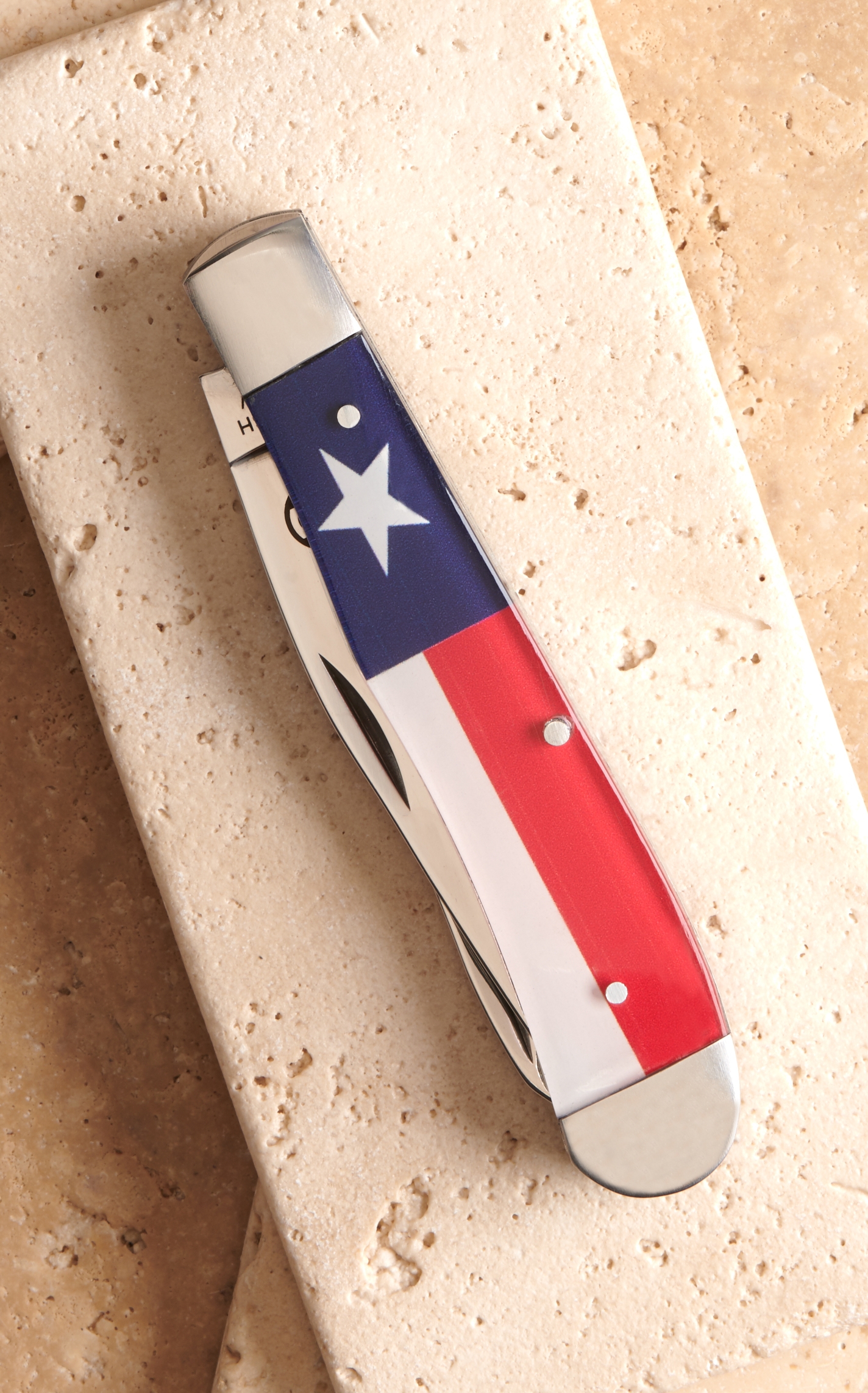 Circle SH Cutlery Acrylic Texas Flag Print Trapper Knife - Image 1