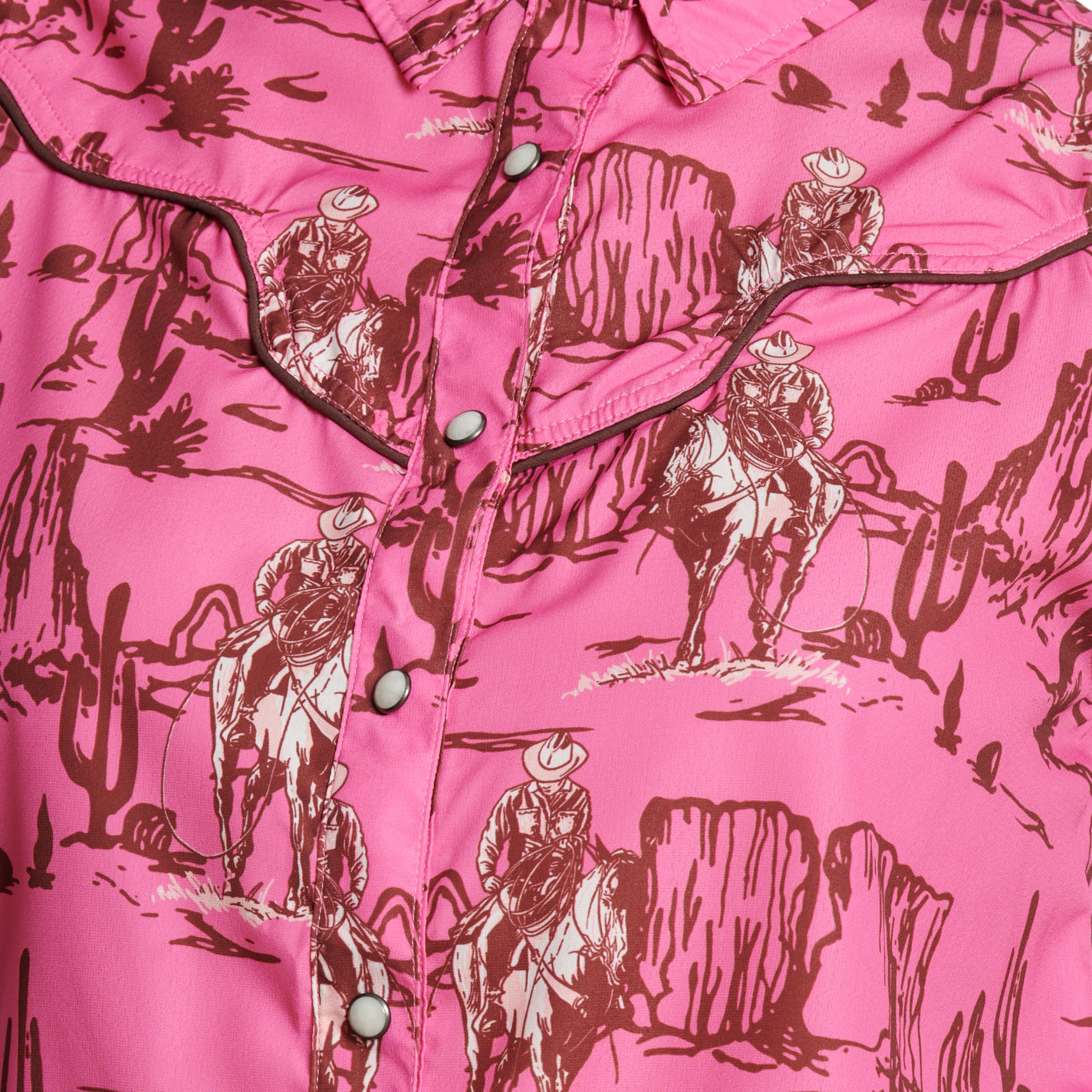 Fashion Express Women's Pink Western Print Sleeveless Button Up Shirt - Image 1