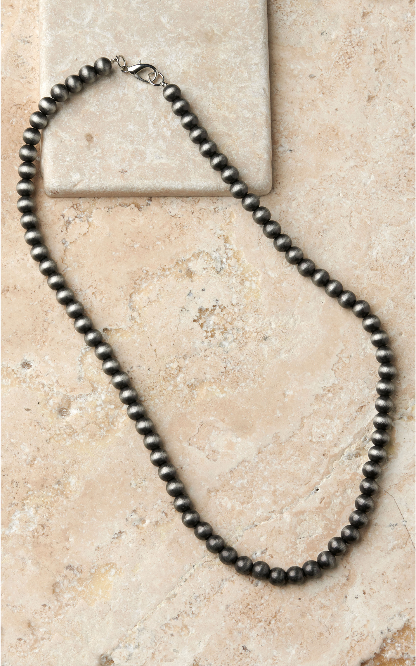 Rockin' C Women's Silver Navajo Pearls Beaded Necklace - Image 1