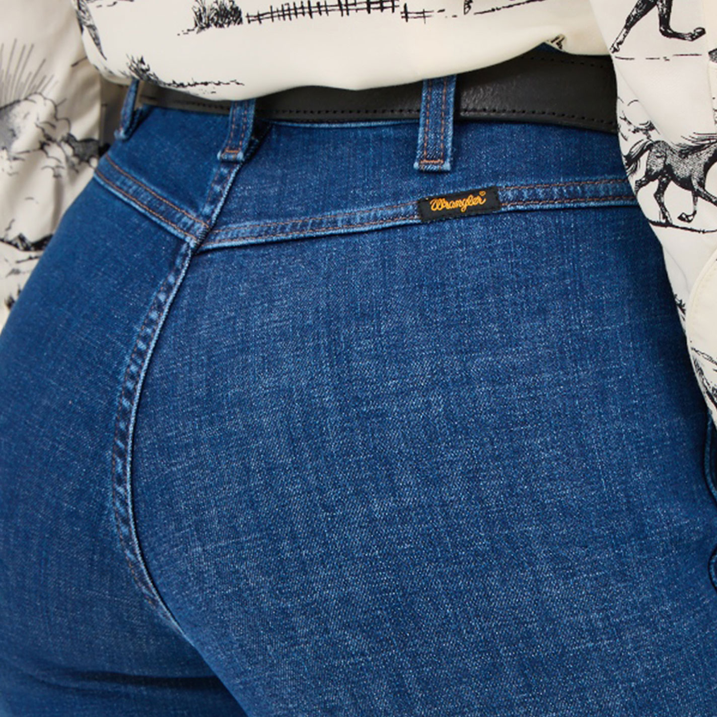 Wrangler X Lainey Wilson Women's Dark Wash Pintuck Jeans - Image 1