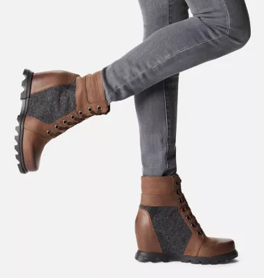 Women's Joan Of Arctic™ Wedge III Lexie Bootie