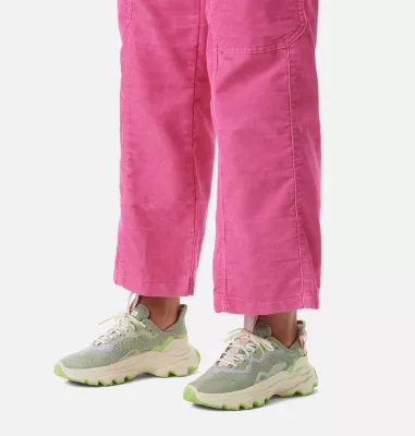 Women's Kinetic™ Breakthru Day Lace Sneaker