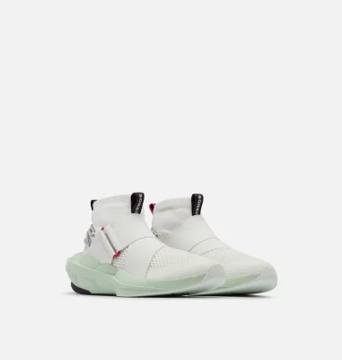 Women's Explorer™ Defy Mid Sneaker
