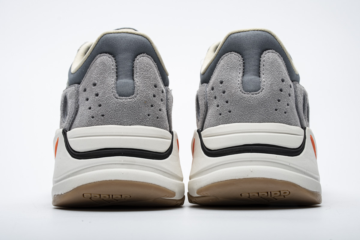 DG  Yeezy Boost 700“Magnet”FV9922