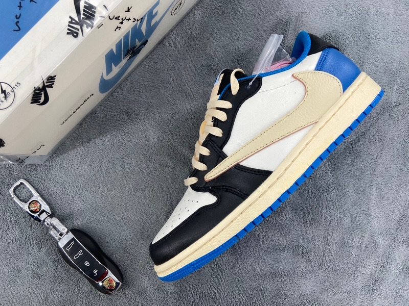 XP Travis Scott x Fragment Design x Air Jordan 1 Low  DM7866-140