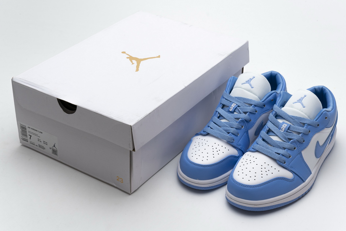 Air Jordan 1 Low UNC  AO9944-441