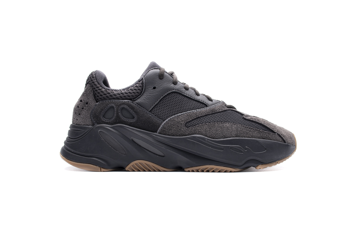 PK GOD  Adidas Yeezy 700 “Utility Black” FV5304