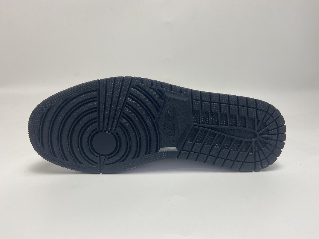 Air Jordan 1 Low OG Ghost Green  DM7837-103