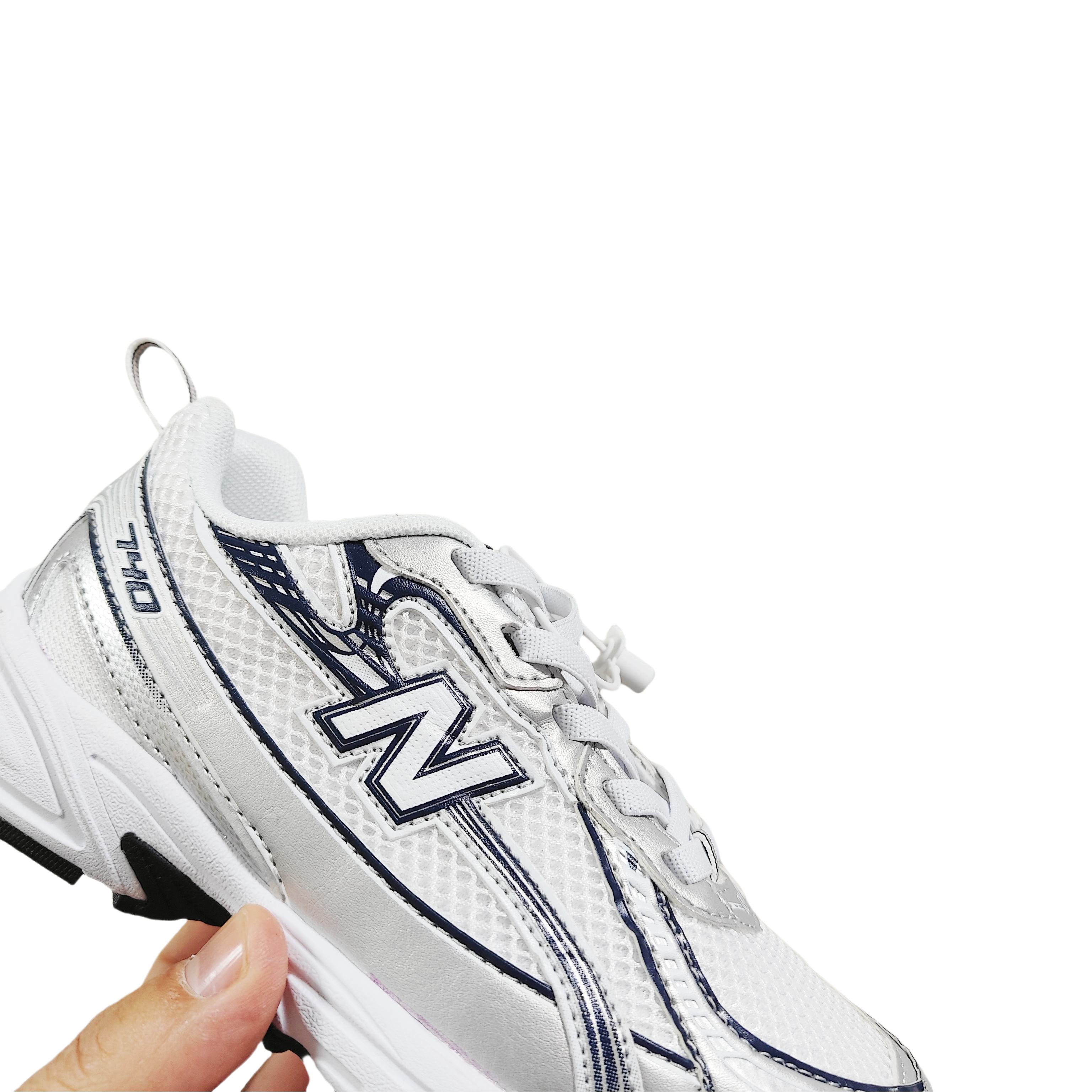 New Balance 740 Kids Sneaker White Gray Silver