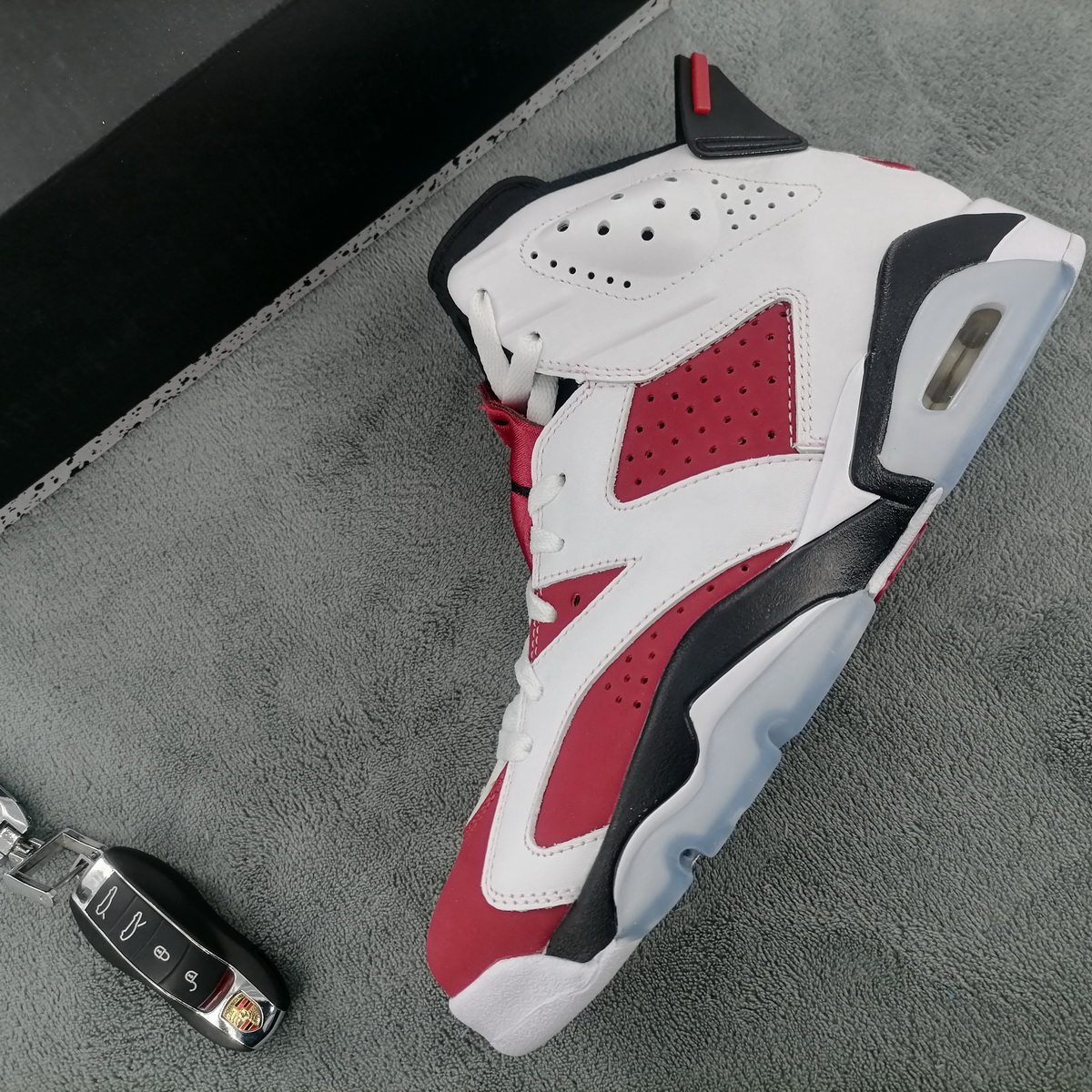 Air Jordan 6 CarMine CT8529-106