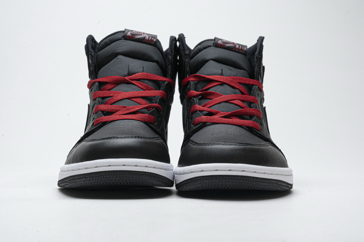 Air Jordan 1 Retro High OG “Black Satin Gym Red”   555088-060