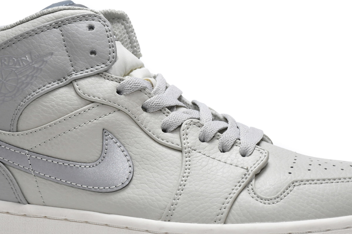 Air Jordan 1 Mid SE Light Bone 852542-003