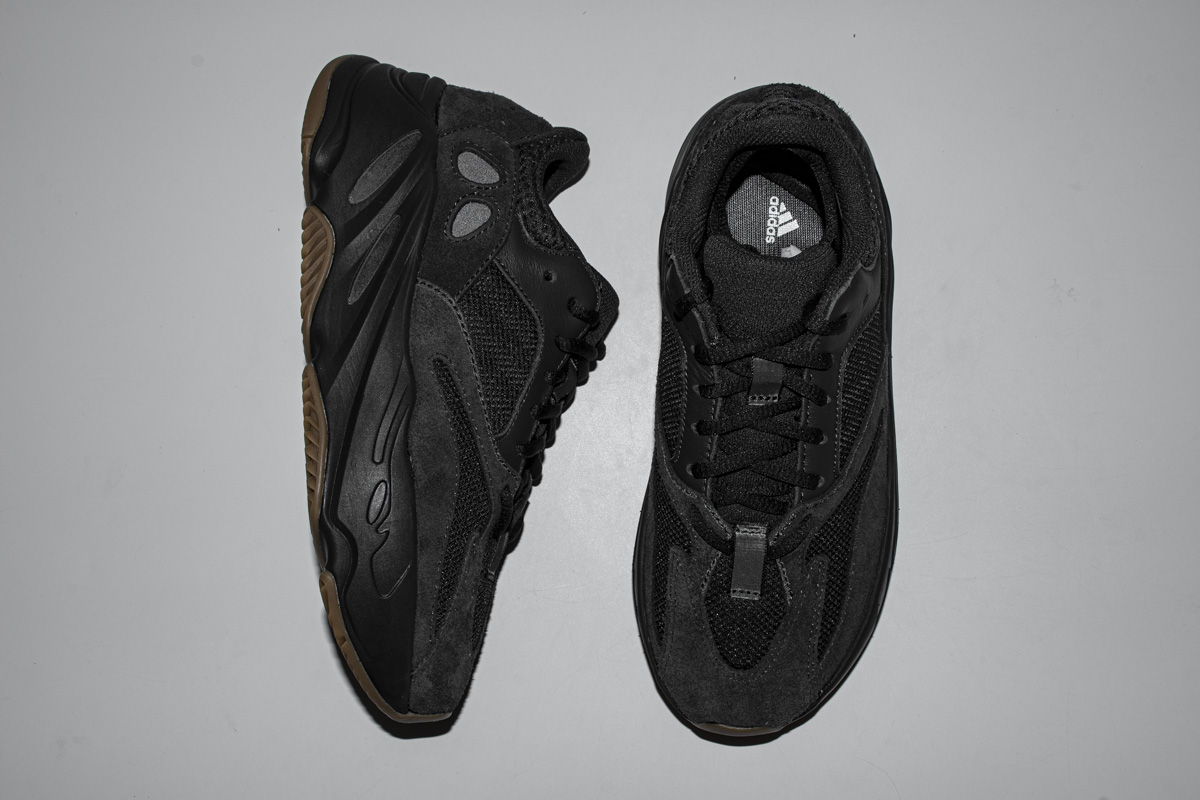 DG  Yeezy Boost 700“Utility Black”FV5304