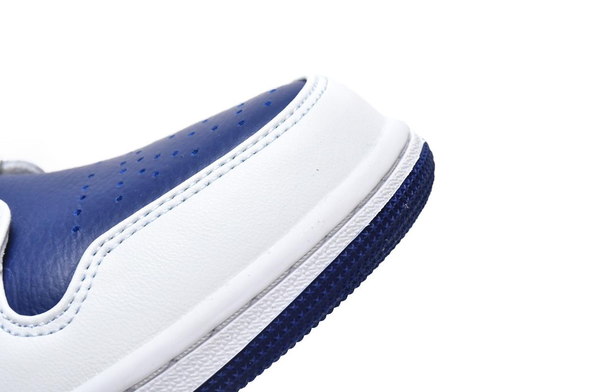 Air Jordan 1 Mid White Deep Royal Blue 554724-131