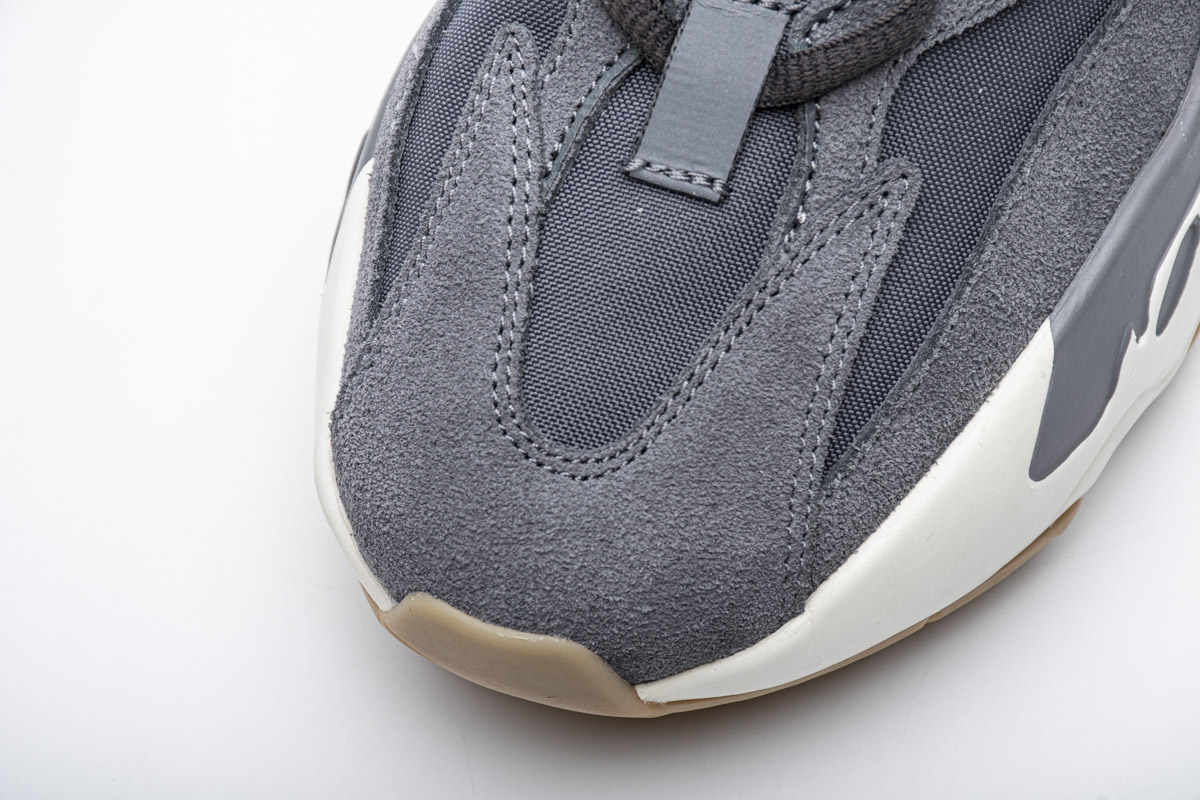 PK GOD  Yeezy Boost 700 “Magnet”FV9922