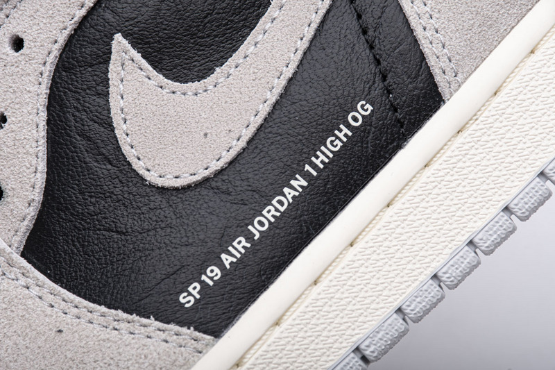 Air Jordan 1 OG Hi Retro“Neutral Grey” 555088-018