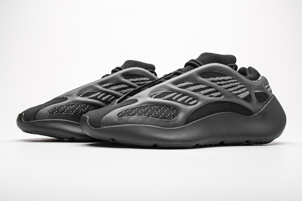 adidas Yeezy 700 V3 “Alvah”Basf Boost H67799