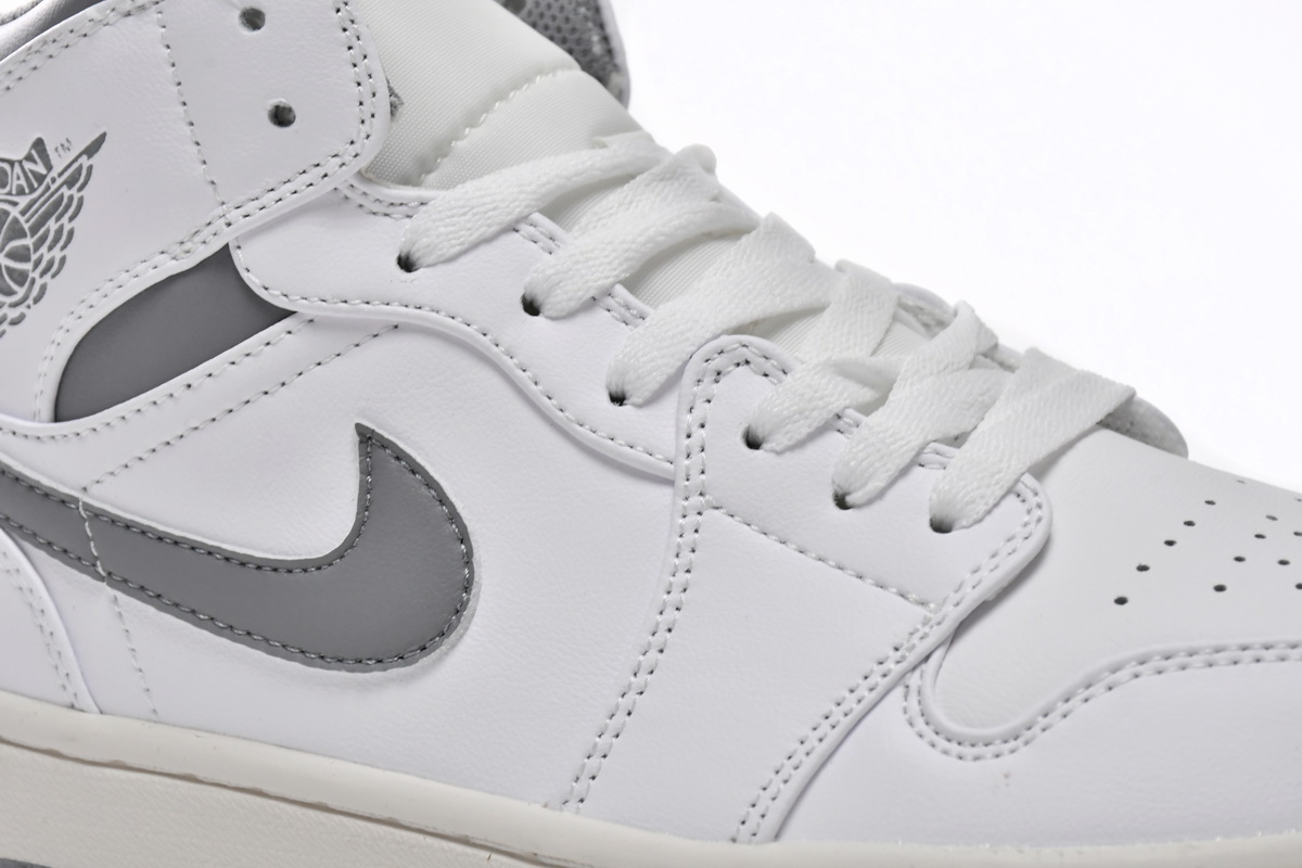 Air Jordan 1 Mid Xin Hui  554724-135