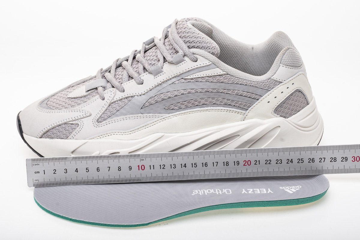 Yeezy Boost 700 V2 “Static”EF2829