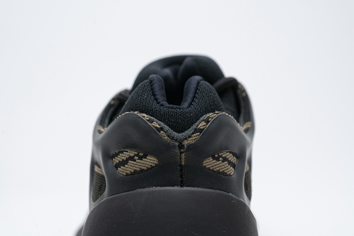 adidas Yeezy 700 V3 “Eremiel”Real Boost GY0189