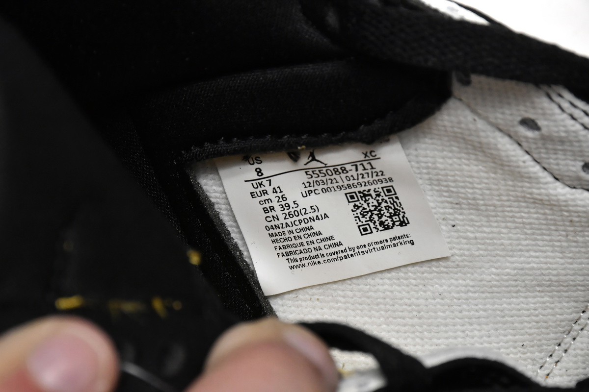 Air Jordan 1 High OG Yellow Toe Taxi 555088-711