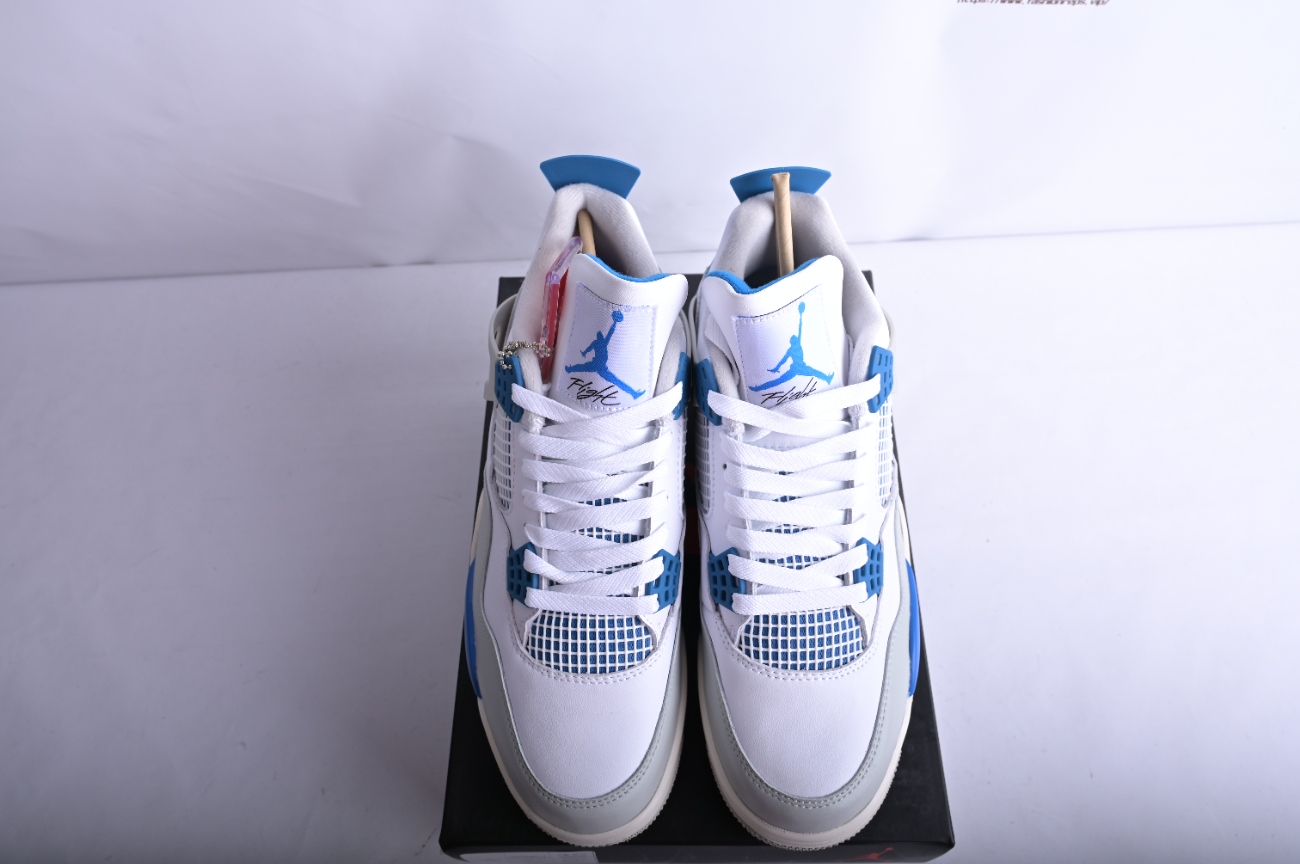 Air Jordan 4 Retro  Military Blue  308497-105