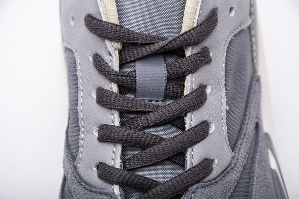 adidas Yeezy Boost 700 Magnet Real Boost FV9922