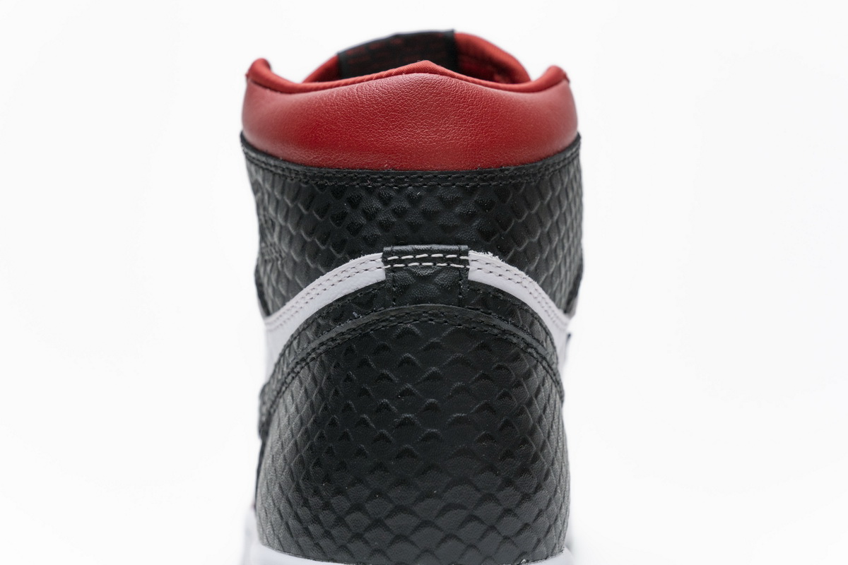 DG  Air Jordan 1 High OG WMNS “Satin Snake”   CD0461-601