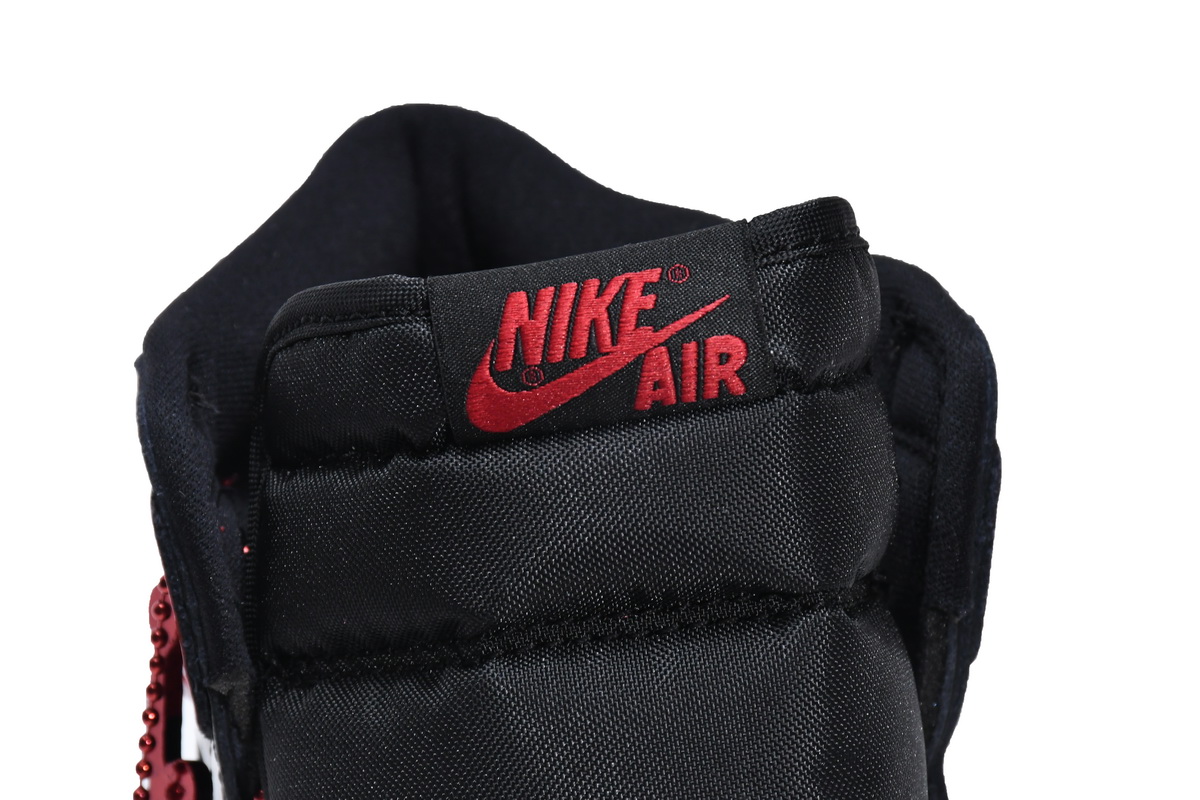 Air Jordan 1 High “Banned”  Patent Leather isForbidden to Wear.  555088-063