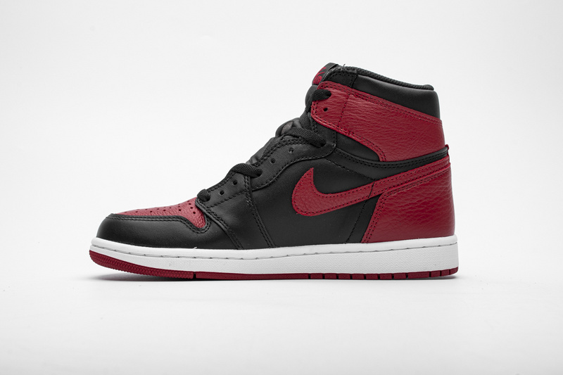 Air Jordan 1 High “Banned” 555088-001