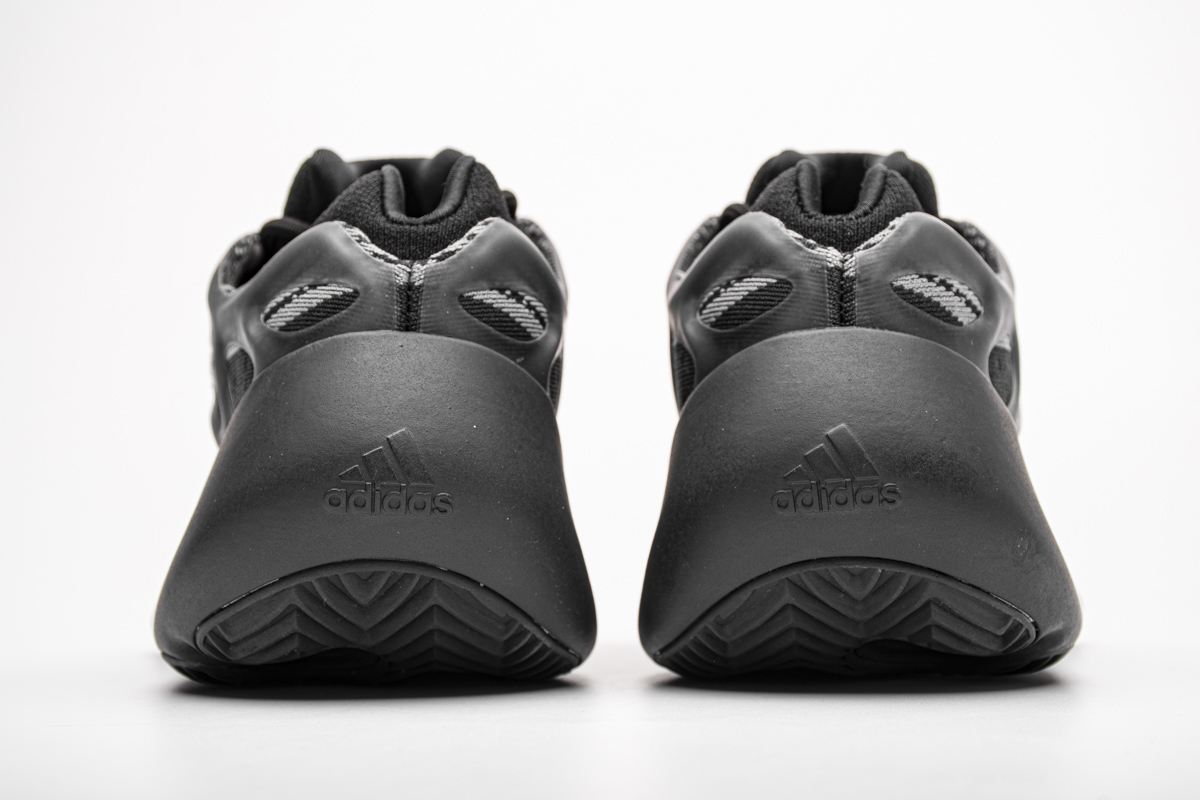 adidas Yeezy 700 V3 “Alvah”Basf Boost H67799