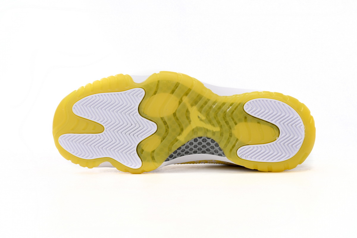 Air Jordan 11 Retro Low WMNS “Yellow Snakeskin  AH7860-107